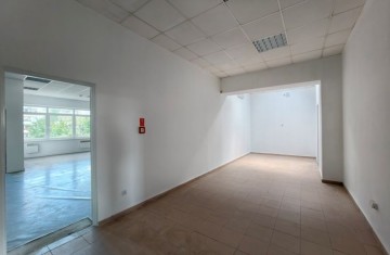 Do wynajęcia lokal biurowo-usługowy - Konin ul. Chopina