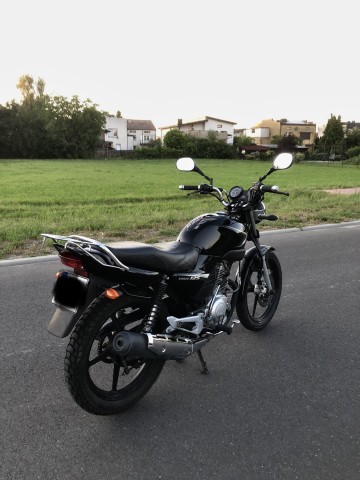Yamaha ybr 125