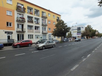 Lokal użytkowy na wynajem-parter, centrum Konina