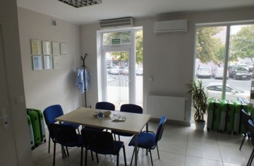 Lokal użytkowy na wynajem - parter, centrum Konina
