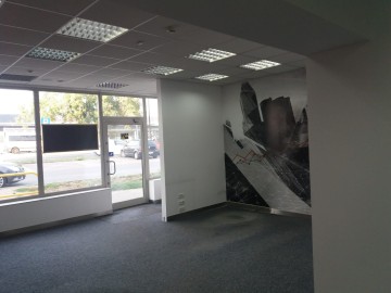 LOKAL HANDLOWO-USŁUGOWY PRZY DWORCU PKP - CENTRUM KONINA!!!
