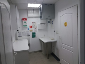 LOKAL HANDLOWO-USŁUGOWY PRZY DWORCU PKP - CENTRUM KONINA!!!