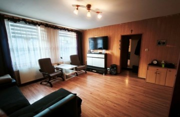 Sprzedam budynek usługowo-mieszkalny, działka 632 m2