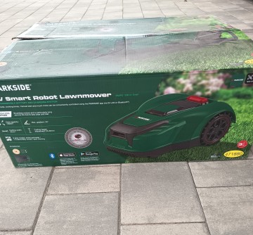 Sprzedam Robot koszący do trawy  Parksaid PAMRS 1000 A1 20V
