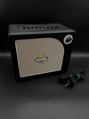 Wzmacniacz gitarowy Mooer Hornet Black 30W