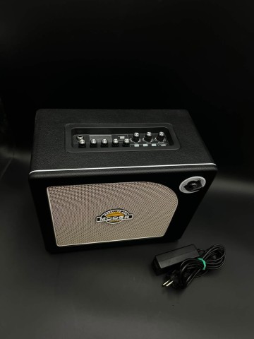 Wzmacniacz gitarowy Mooer Hornet Black 30W