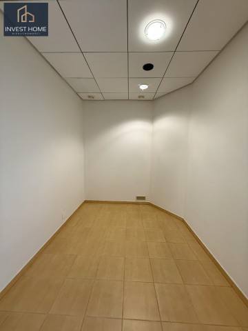 Wynajmę lokal usługowo-biurowy - 90m2 - Ślesin