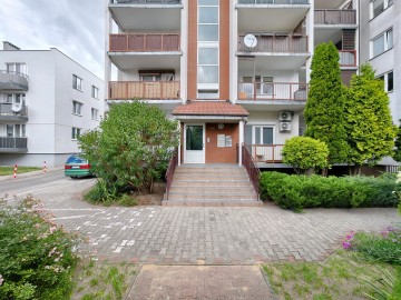 Rozkładowe, 2 pok. mieszkanie, duży balkon-os. Chorzeń