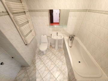 Rozkładowe, 2 pok. mieszkanie, duży balkon-os. Chorzeń
