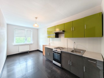 Rozkładowe, 2 pok. mieszkanie, duży balkon-os. Chorzeń