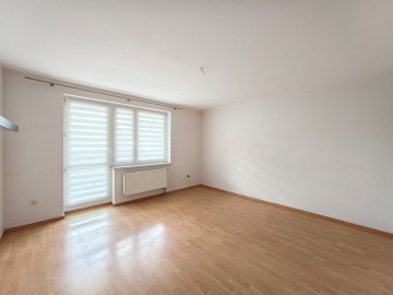 Rozkładowe, 2 pok. mieszkanie, duży balkon-os. Chorzeń