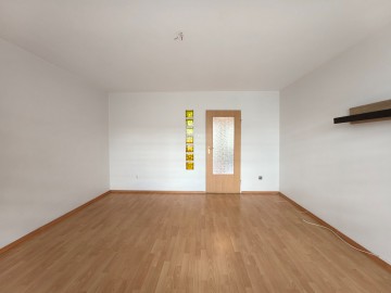 Rozkładowe, 2 pok. mieszkanie, duży balkon-os. Chorzeń