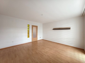 Rozkładowe, 2 pok. mieszkanie, duży balkon-os. Chorzeń