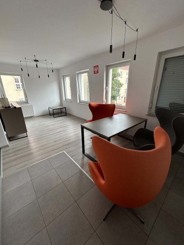 Nowoczesny lokal do wynajęcia w centrum Słupcy