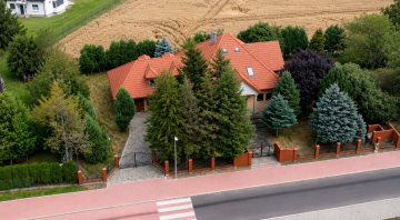 Willa z potencjałem | 211 m&sup2; | Działka 1 730 m&sup2; | Garaż