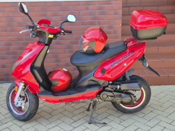 Skuter