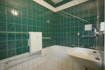 Do wynajęcia 2 pokoje z balkonem, 2 piętro -ul. Świętojańska