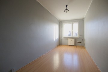 Do wynajęcia 2 pokoje z balkonem, 2 piętro -ul. Świętojańska