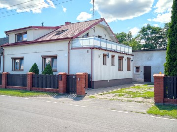 Sprzedam przestronny dom-po remoncie-6 pokoi-działka 625m2