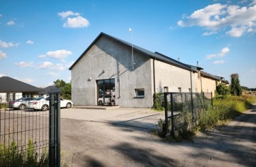 Do wynajęcia obiekt magazynowy o pow. 715m2 blisko A2 i DK ( ...