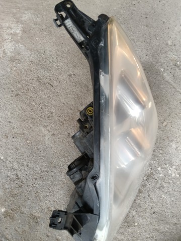 Lampa lewa przód Opel Vectra C. Signum