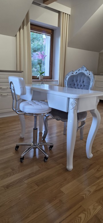 Stanowisko do manicure