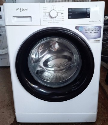 Sprzedam pralkę firmy Whirlpool