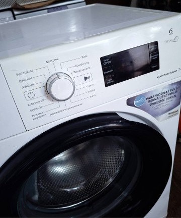 Sprzedam pralkę firmy Whirlpool