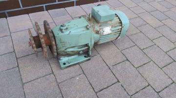 Przekładnia Motoreduktor Silnik VEM 1.1 KW