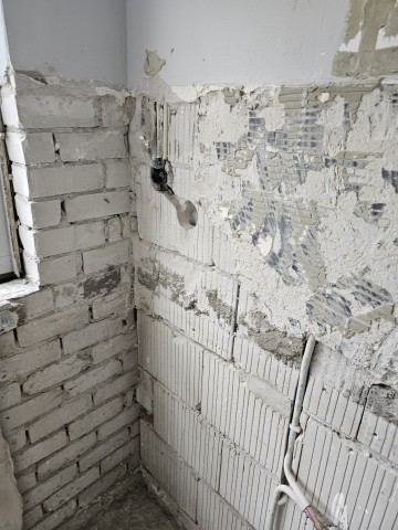 Wiercenie w betonie ,rozbi&oacute;rki łazienek  kuchni