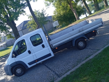 ŁADNY/JUMPER/2.2/DIESEL/7-OSÓB+PAKA/KLIMA/STAN-B DB/ZAREJ