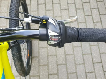 Rower młodzieżowy GT Stomper Prime 24