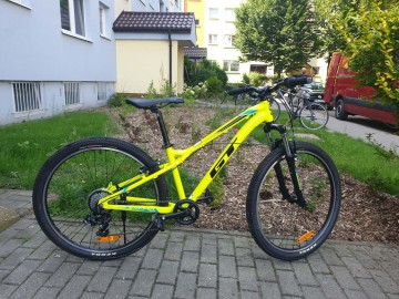 Rower młodzieżowy GT Stomper Prime 24
