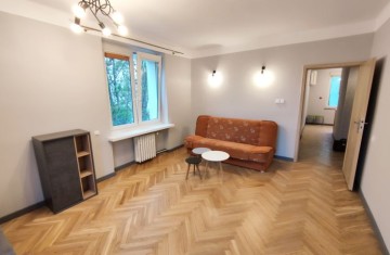 Do wynajęcia 2-pok., duże, rozkładowe, umeblowane, po remonc ...