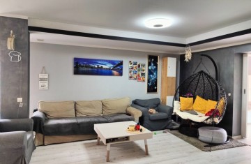 Sprzedam parterowy dom na osiedlu pod miastem