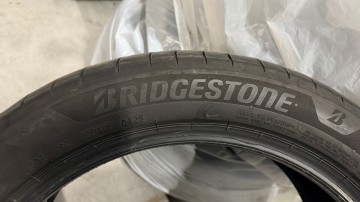 Roczne Opony letnie 245/45 R19 Bridgestone turanza 6