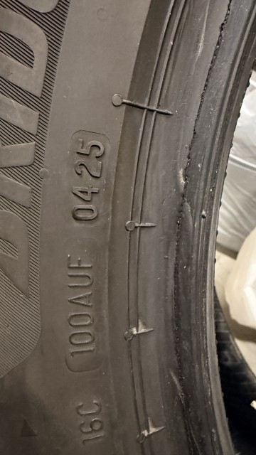 Roczne Opony letnie 245/45 R19 Bridgestone turanza 6