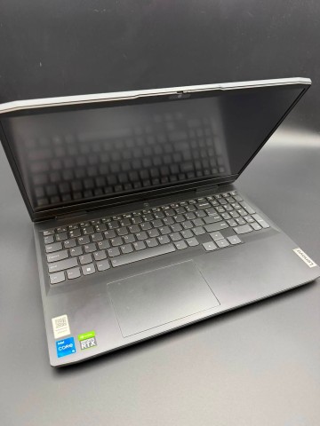 Laptop Lenovo Ideapad Gaming 3 15IAH7 Stan: sprawny, bardzo