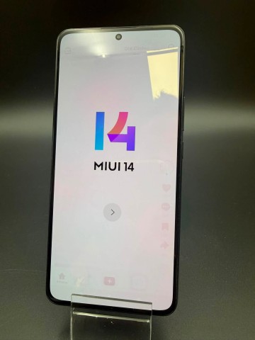 Xiaomi 12T 8/128 GB  Stan: używany, sprawny.  Specyfikacja: