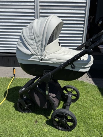 Wózek Roan Bass Soft 2w1