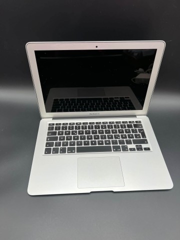 MacBook Air A1466 4/128 GB