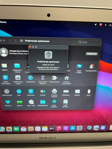MacBook Air A1466 4/128 GB