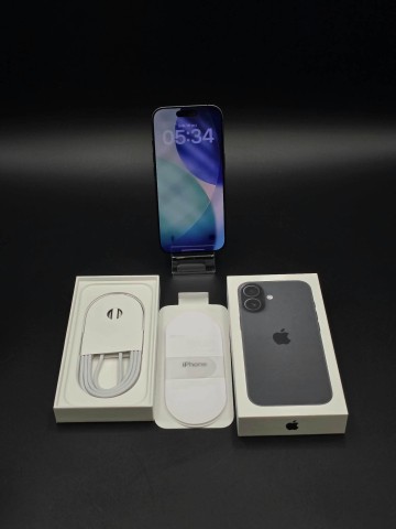 iPhone 17 512 GB Stan: jak nowy, bez śladów użytkowania. Fo