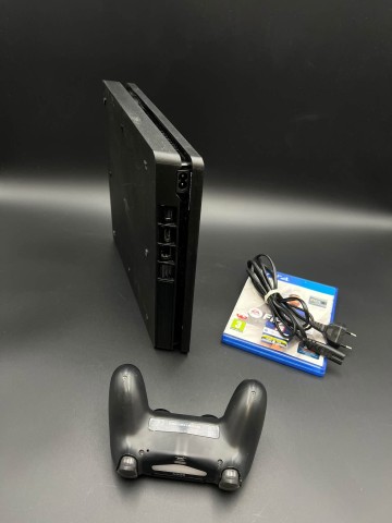 Konsola PS4 Slim 1TB zestaw Model: CUH-2216B