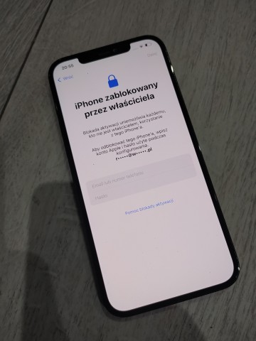 iPhone 13 pro max blokada icluad