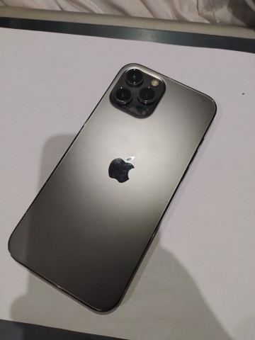 iPhone 13 pro max blokada icluad