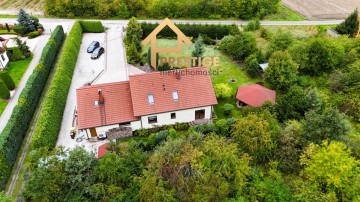 Ekonomiczny dom wolnostojący z antresolą i piękną działką.