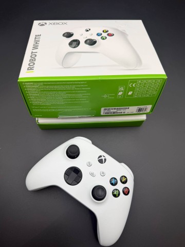Kontroler Xbox one Model 1914 Stan; bardzo dobry, sprawny W