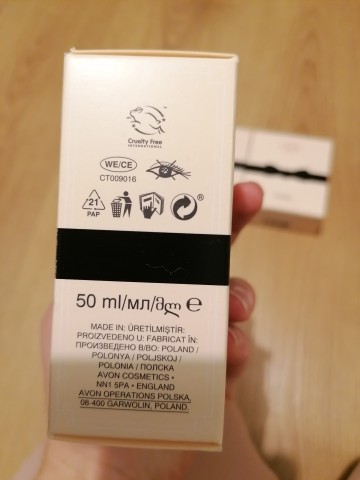 Sprzedam nowe perfumy avon