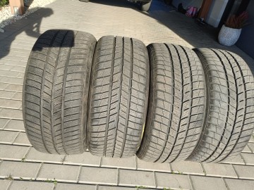 Sprzedam opony zimowe Barum Polaris 5 225/40/18